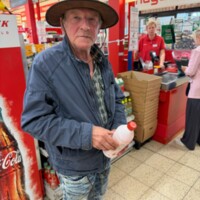 Peter Blumentopf, aus Rostock