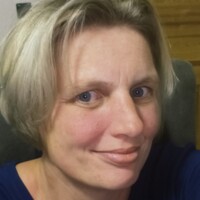 Jacqueline List, Single aus Grimmen