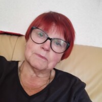 Bärbel Zweiniger, Single aus Rostock