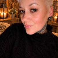 Steffi Sch, Single aus Rostock