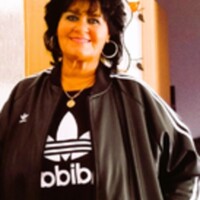 Peggy Sagichnicht, Single aus Augustenhof
