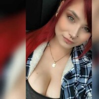 Amira Firnhaber, Single aus Rostock