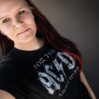 Jessiiii V., Single aus Rostock
