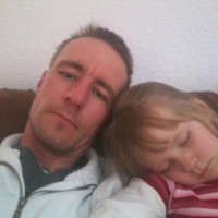 Nico E., Single aus Metelsdorf