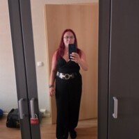 Nancy M., aus Schönberg (Mark)