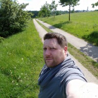 Blu B., Single aus Schwerin