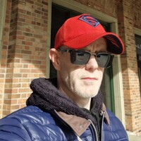 Dennis J, aus Rostock
