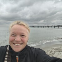 Michaela Kneese, Single aus Pantelitz